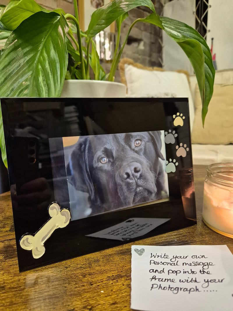 Dog Bone & Paws Landscape Photo Frames 2 Sizes 6"x4" 7"x5"