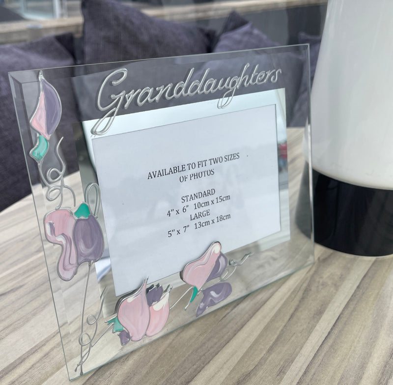Granddaughters land picture frame (Sweet pea)