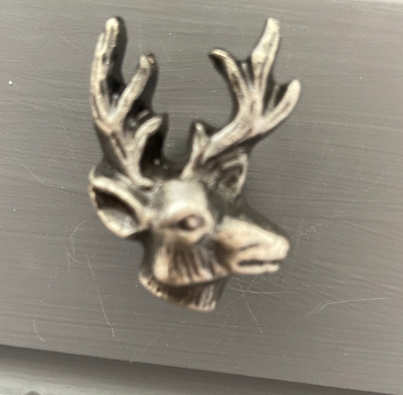 Stags Cabinet/Drawer Knobs 2 Colours