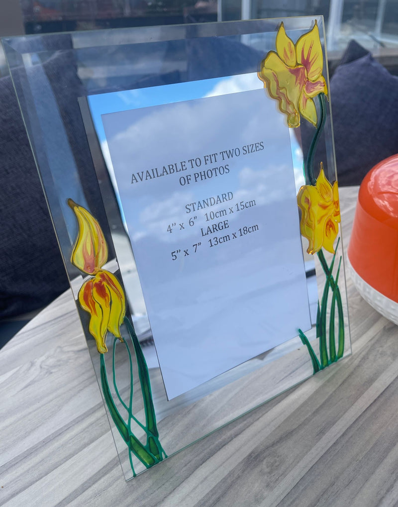 Daffodil Portrait Frame