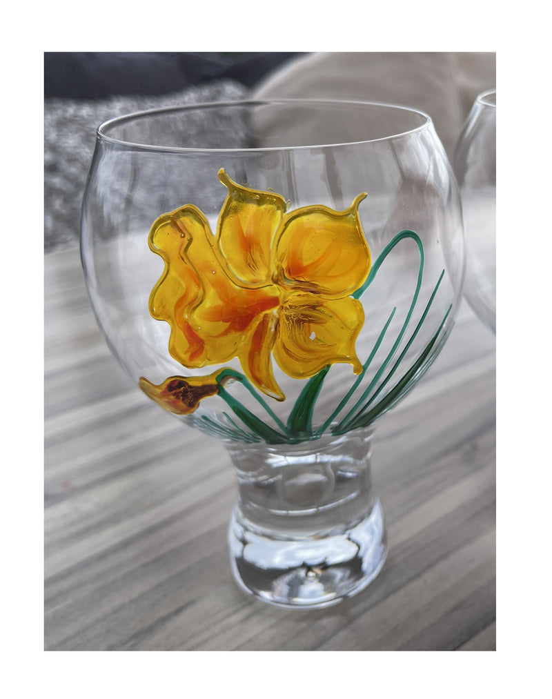Daffodil Gin and Tonic Glass