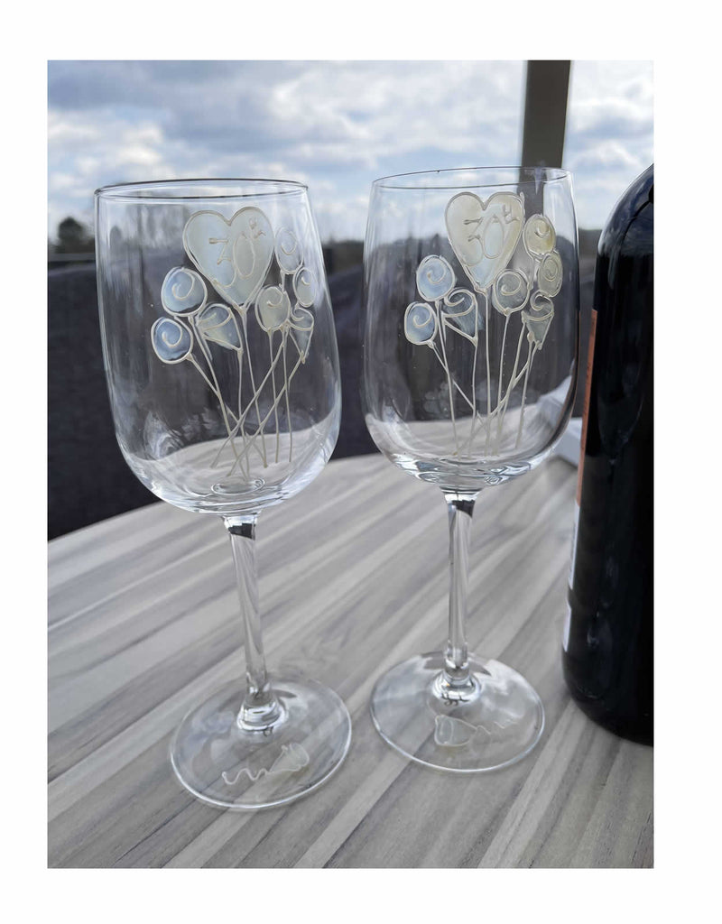 30th Anniversary Wine Glasses Flower