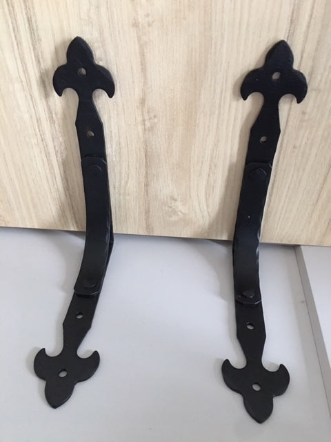 Pair of Wall Brackets Fleur de Lys