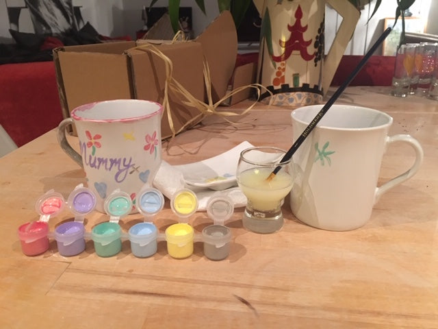 Paint your own mug kit