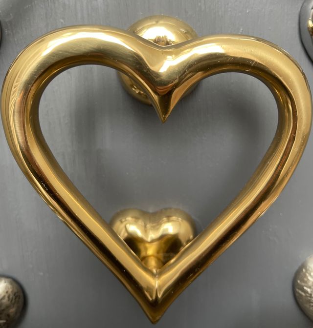 Heart Shaped Door Knocker (Brass)