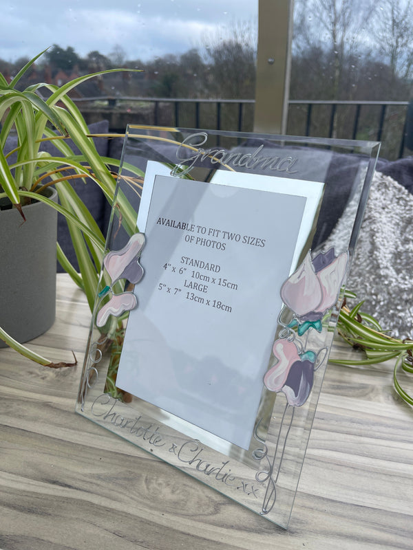 Grandmother variation Photo Frame: Portrait (Sweet Pea)