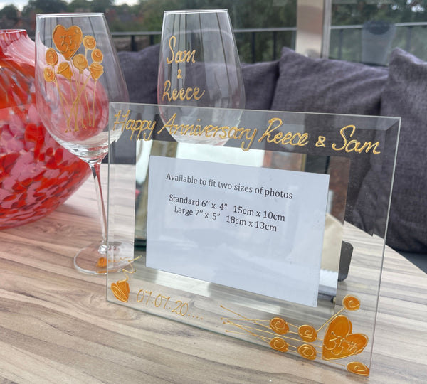35th Wedding Anniversary Gift Set: Wine Glasses & Photo Frame (Flower)