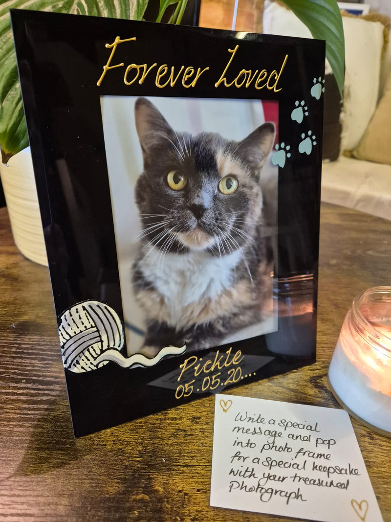 Personalised Memorial Cat Ball Of String &amp; Paws Photo Frame Portrait 2 Sizes 4"x6" or 5"x7"