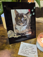 Hand Painted Forever Loved Pet Memorial Cat Ball Of String & Paws Photo Frame Portrait 2 Sizes
