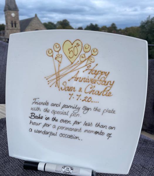 50th Wedding Anniversary Signature Plate: (Flower/Sq)