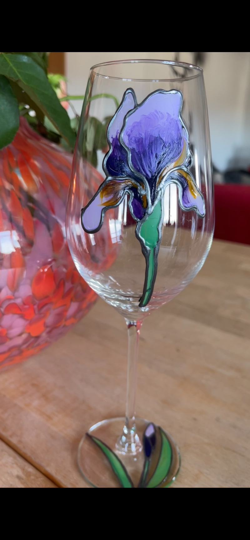 Iris Flower Gift Wine Glass