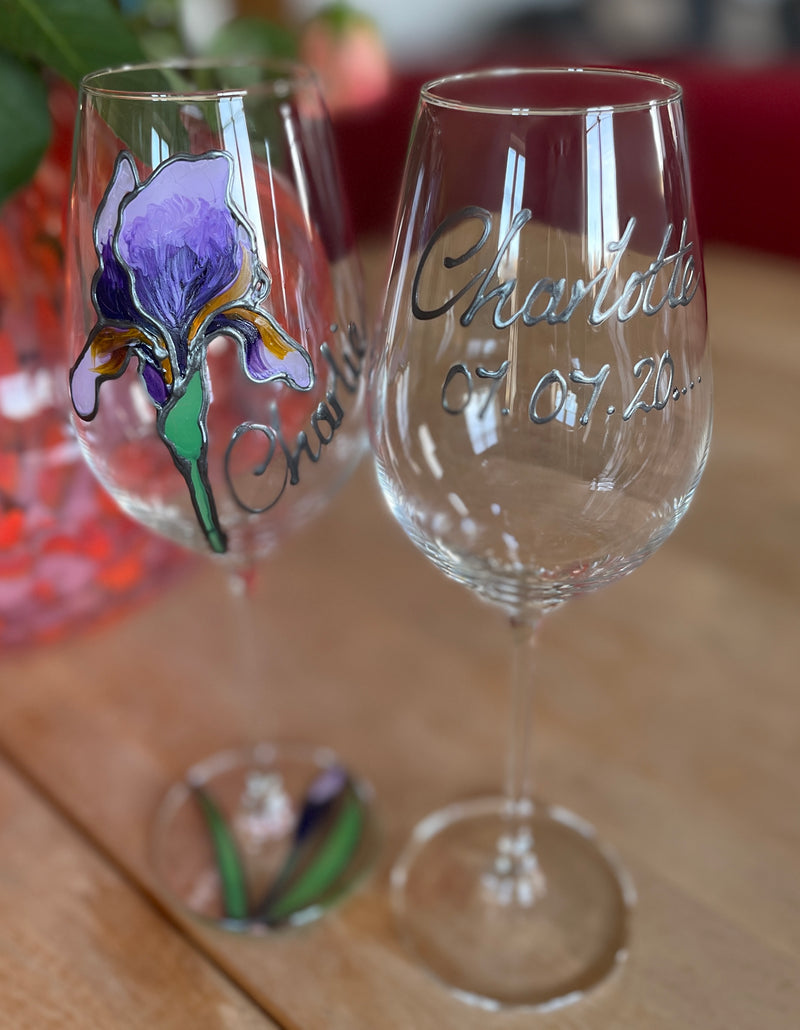 Iris Flower Gift Wine Glass