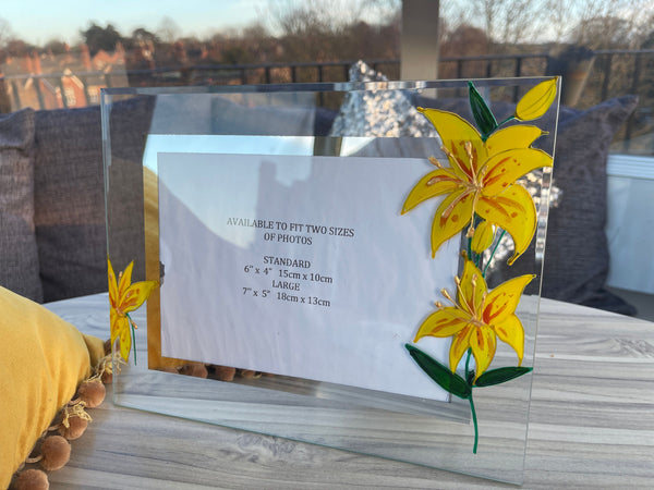 LIly Design Gift Photo Frame: Landscape