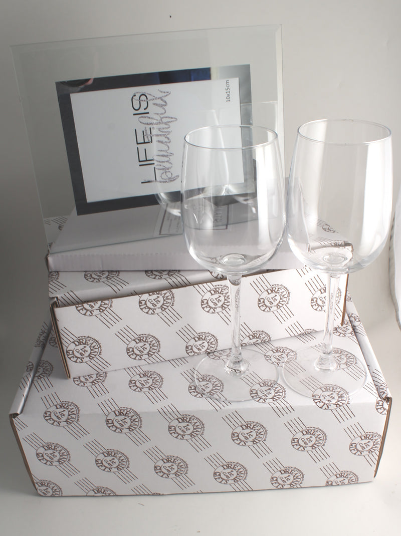 Personalised 1st Wedding Anniversary Wine: Glasses and Frame Gift Set (Flower)