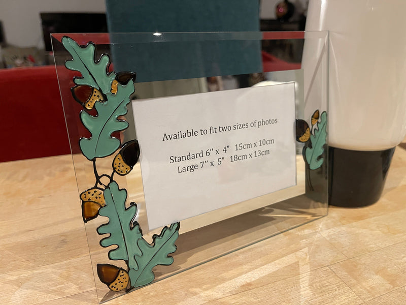 Oak Leaf/Acorn Gift Photo Frame: Landscape
