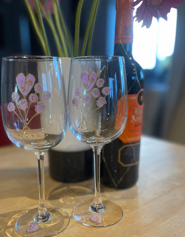 60th Wedding Anniversary Wine Glasses: (Flower)