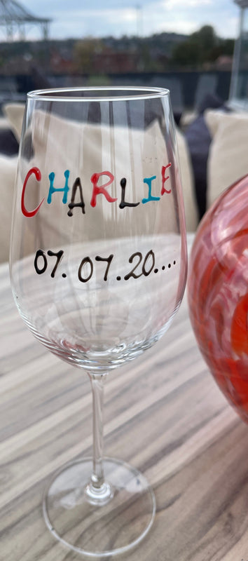 Frida Kahlo Luxury Wine Glass: with Crystals (Face)