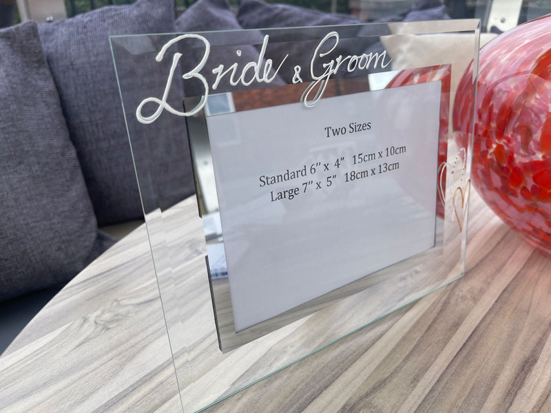 Bride & Groom Gift Photo Frame: Landscape (Hearts)
