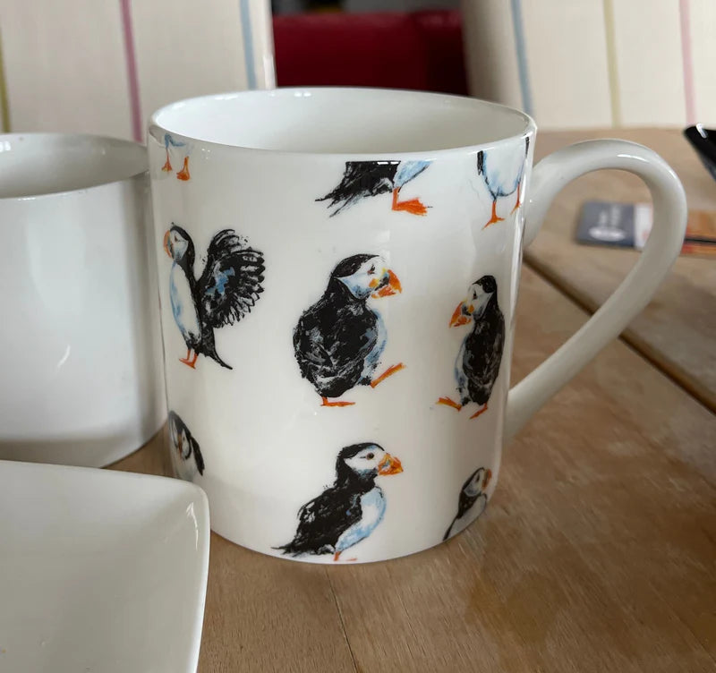 1 Pint Fine Bone China Puffin Mug