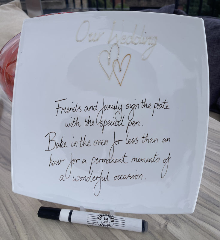 Wedding Day Gift Signature Plate: Square (Hearts)