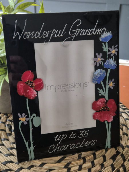 Wonderful Grandma Photo Frame: Portrait (Wildflower)