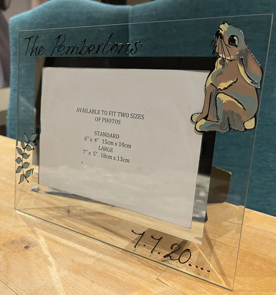 Moon Gazing Hare Photo Frame Landscape