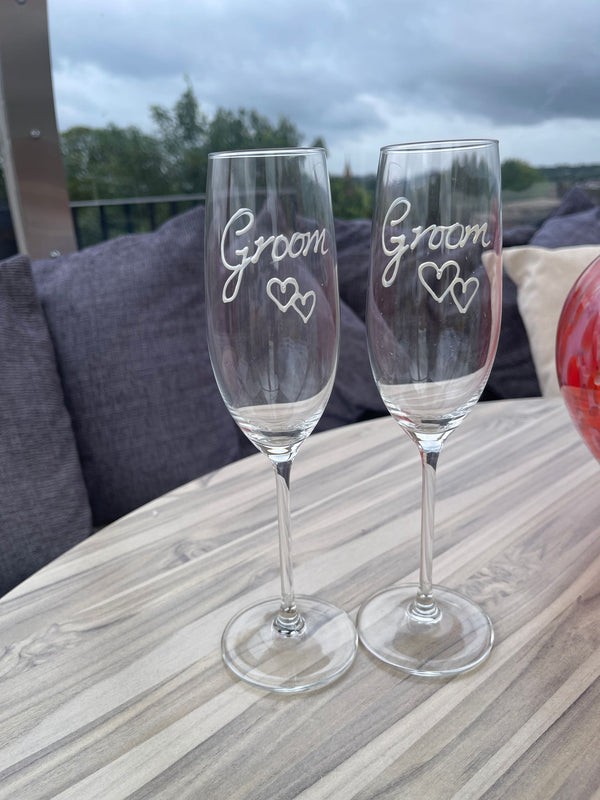 Groom & Groom Wedding Gift Champagne Glasses: (Hearts)