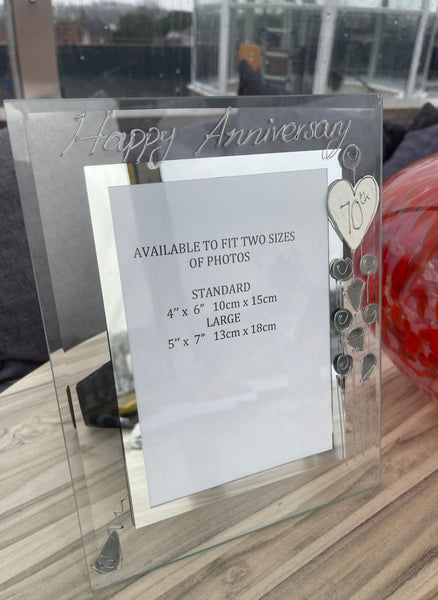 70th Wedding Anniversary Gift Photo: Frame Portrait (Flower)