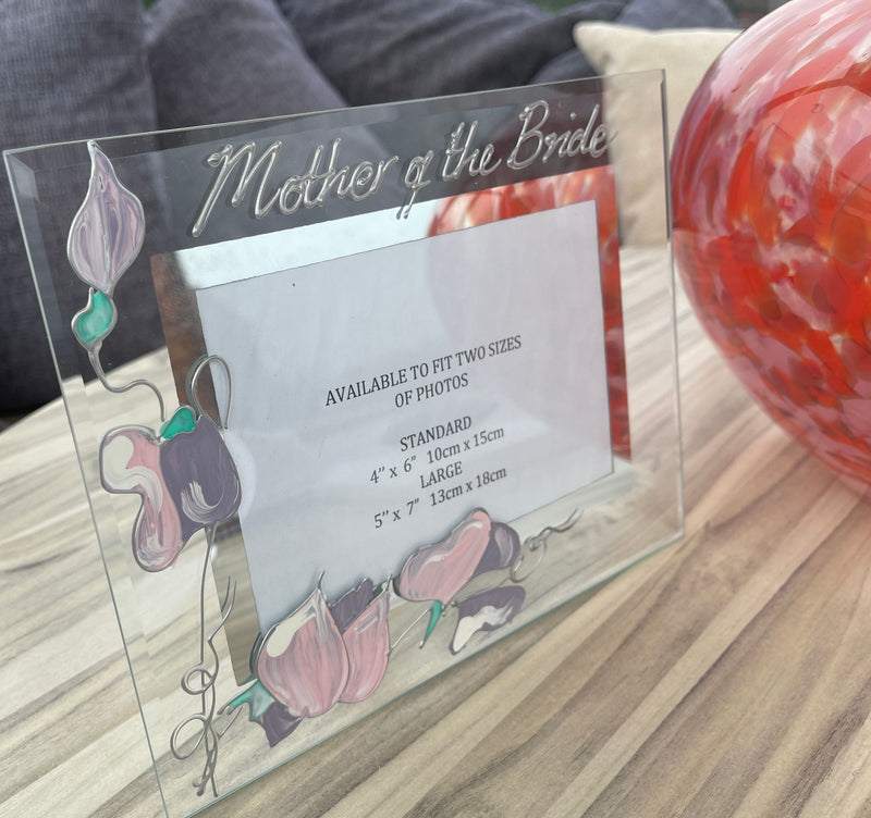 Mother of the Bride Frame: Landscape (Sweet Pea)