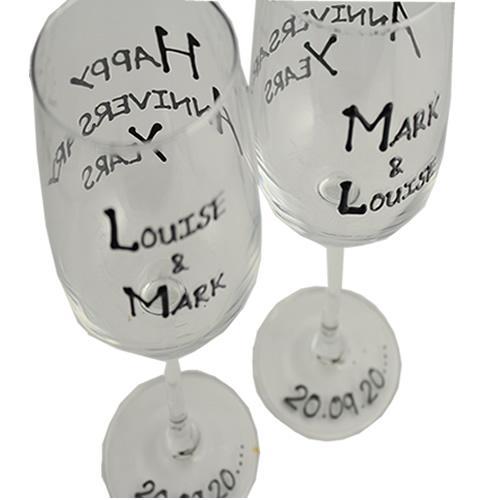 70th Wedding Anniversary Wine Glasses: (Blk/Sil)