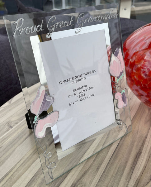 Proud Great Grandmother Photo Frame: Portrait (Sweet Pea)
