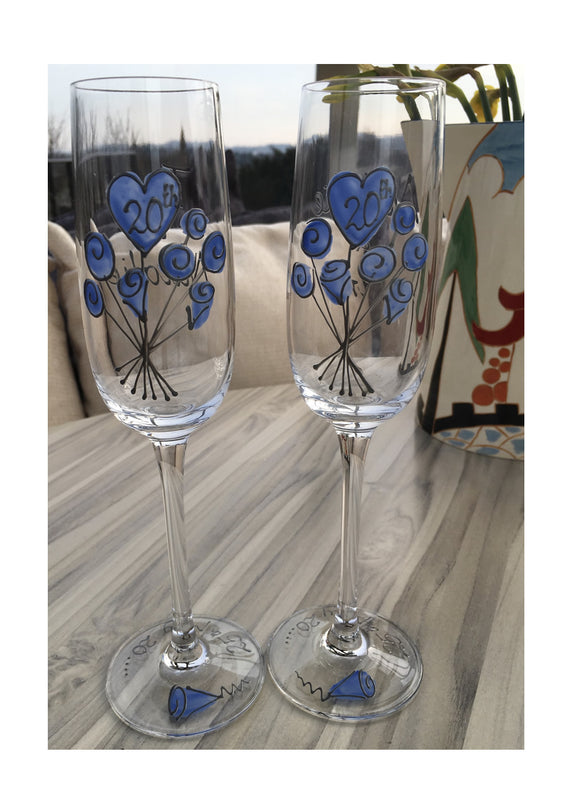 20th Wedding Anniversary Champagne Glasses: (Flower)