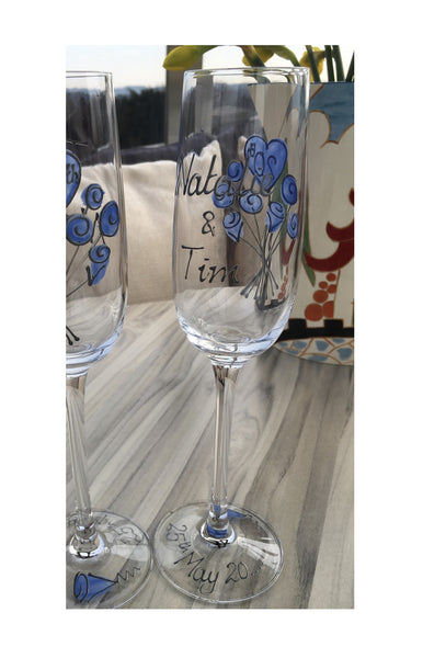 20th Wedding Anniversary Champagne Glasses: (Flower)