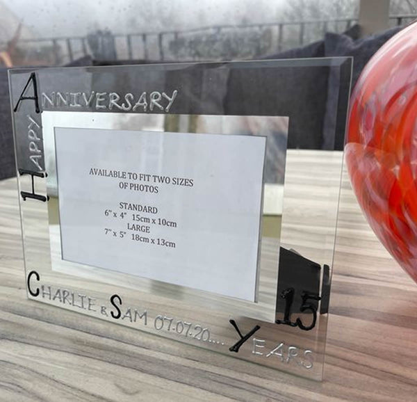 15th Wedding Anniversary Gift Photo: Frame Landscape (Blk/Sil)