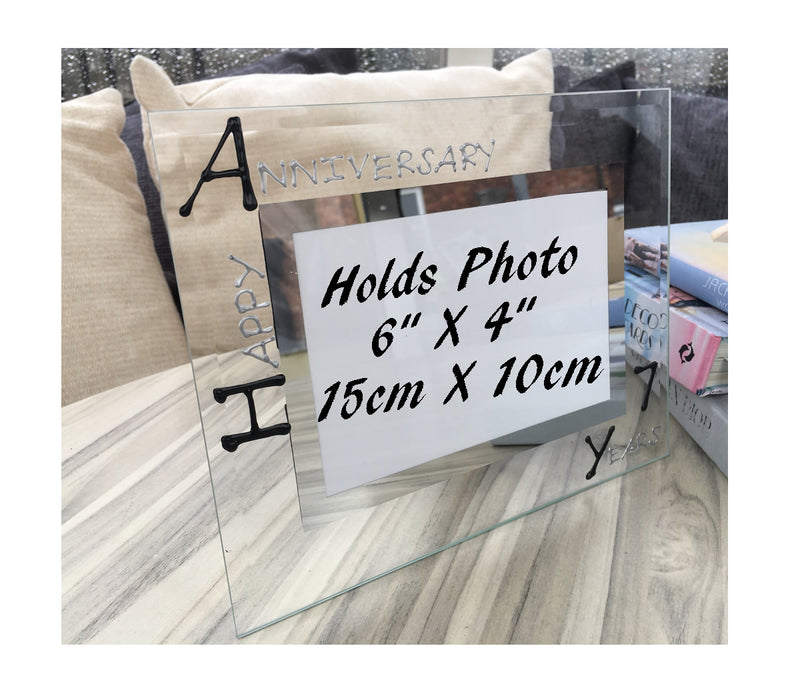 7th Wedding Anniversary Gift Photo: Frame Landscape (Blk/Sil)