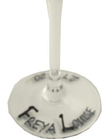 The Hen Gift Wine Glass: (Blk/Red)