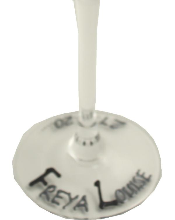 The Hen Gift Wine Glass: (Blk/Red)