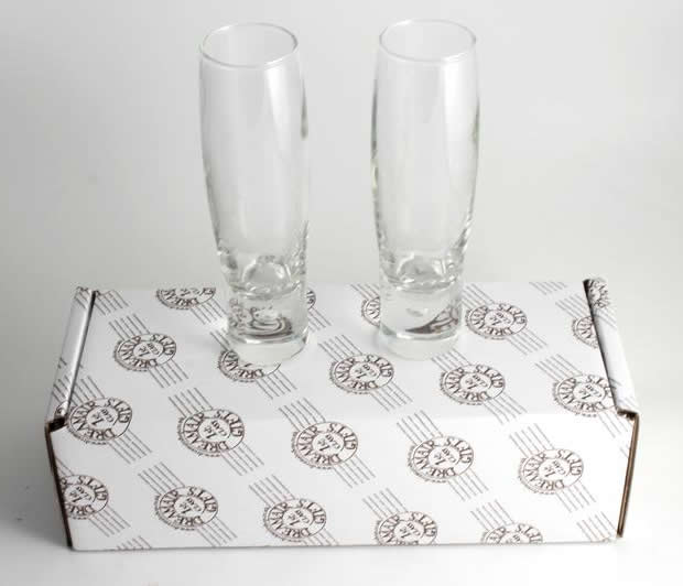 Personalised Engaged Pair of Champagne Flute Pearl with Crystals