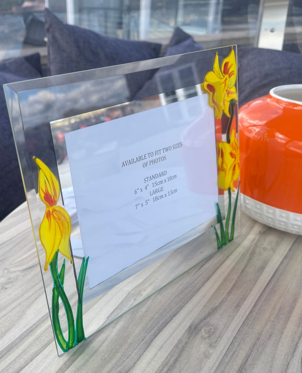 Daffodil Landscape Frame 