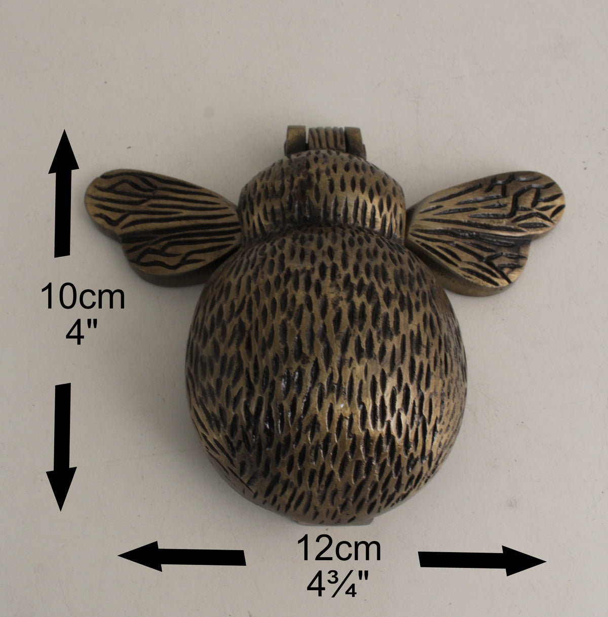 Bee Door Knocker Measurements