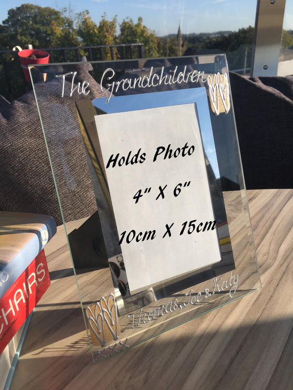 The Grandchildren Gift Photo Frame: Port Coffee/Heart