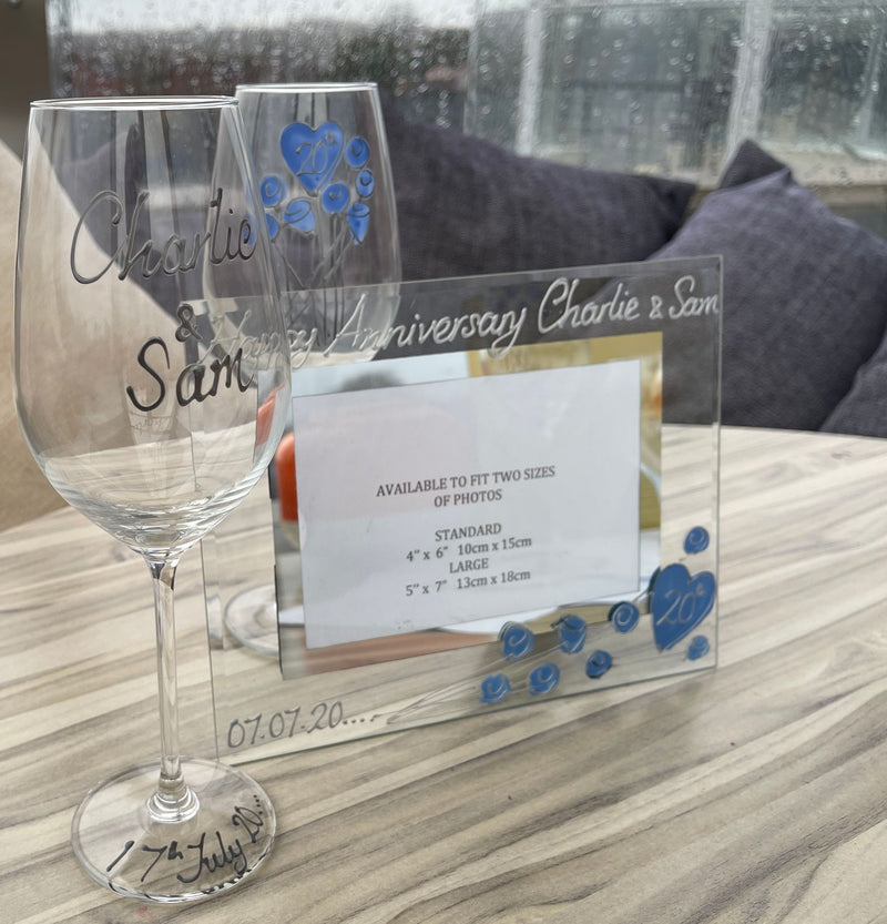 Personalised 20th Anniversary Gift Set Drinking Wine Glasses & Picture Photo Frame Flower