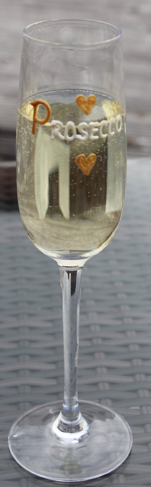 Love Prosecco Gift Champagne Glass: (gold heart)