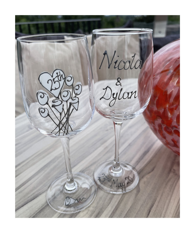 Personalised 25th Anniversary Wine Glasses Flowers