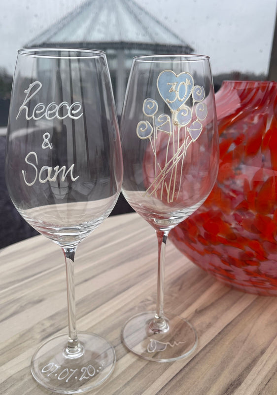 30th Wedding Anniversary Gift Set: Wine Glasses & Photo Frame (Flower)