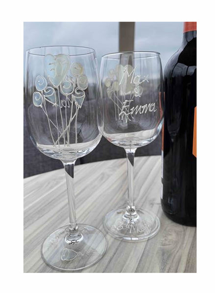30th Wedding Anniversary Wine Glasses: (Flower)