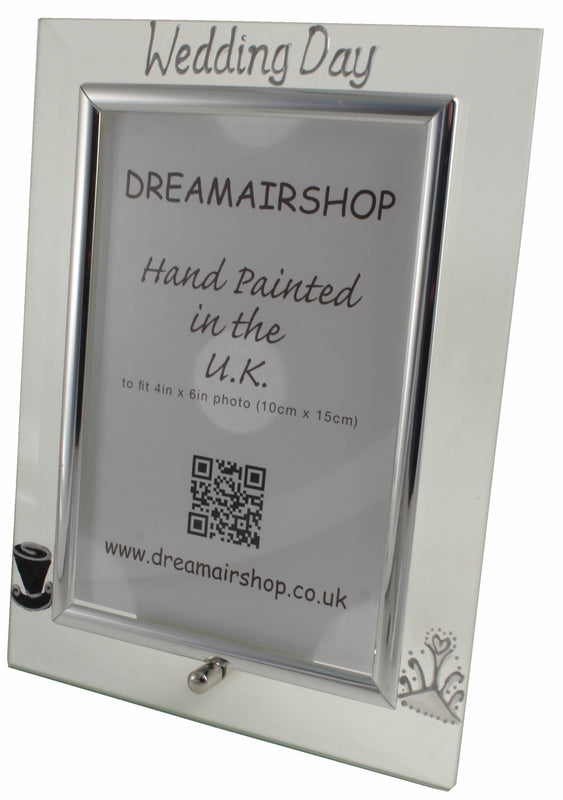 Wedding Day Gift Photo Frame: Portrait (Hat & Tiara)