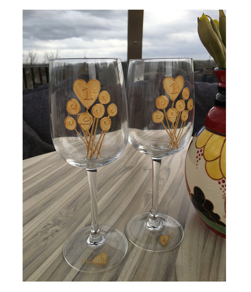 1st Wedding Anniversary Wine Glasses: (Flower)