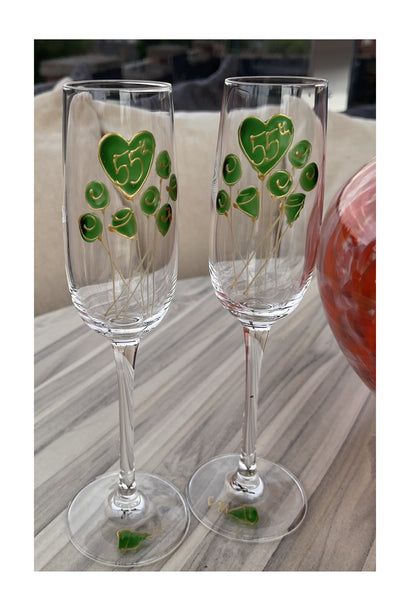 55th Wedding Anniversary Champagne Glasses: (Flower)