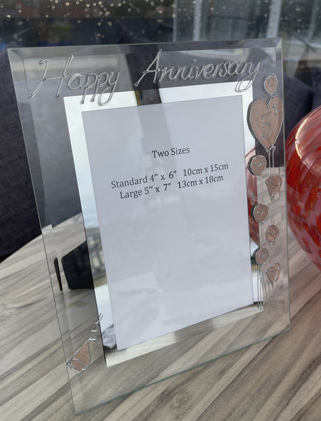 5th Wedding Anniversary Gift Photo: Frame Portrait (Flower)